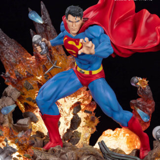 Superman: For Tomorrow Statue